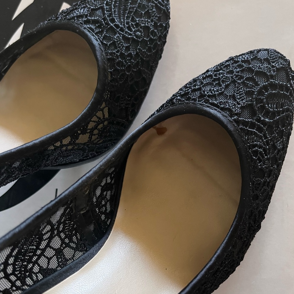 Nine West lace fabric black 4” heels shoes - Picture 10 of 10